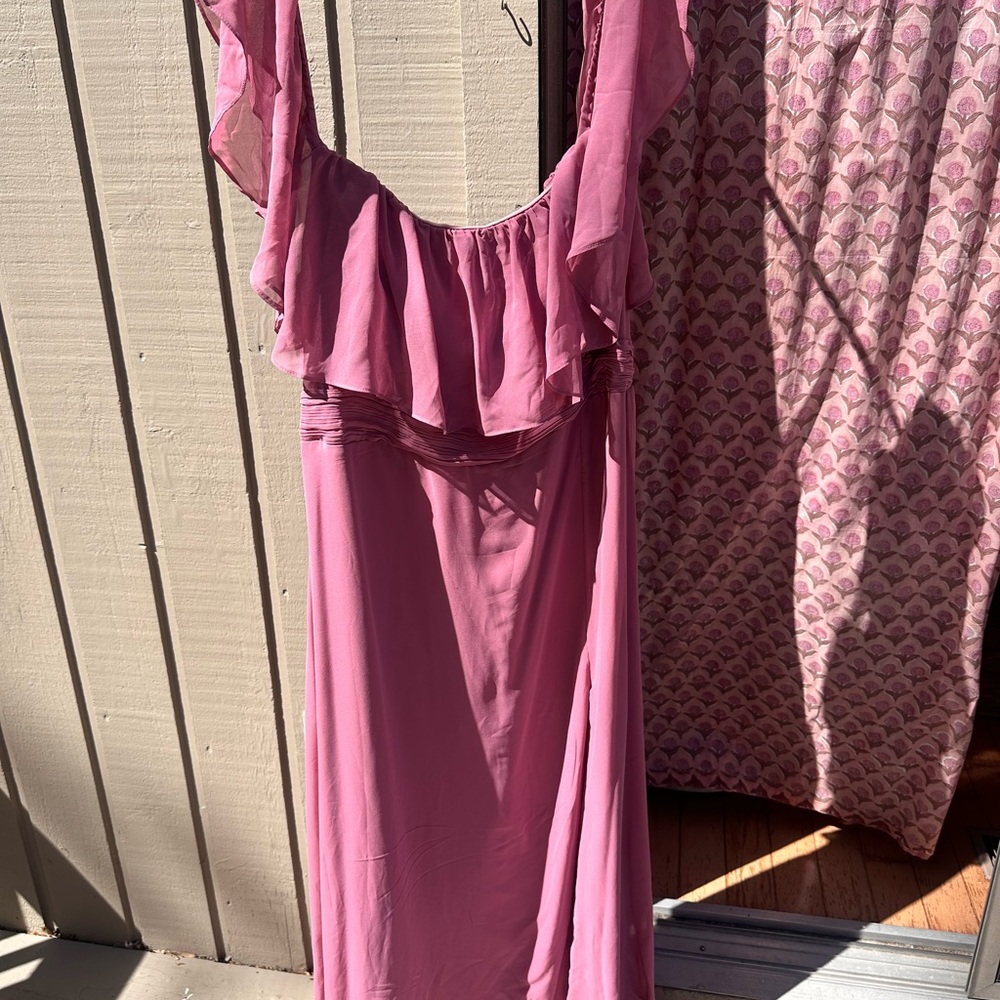 Beautiful plus size dusty chiffon wedding guest Dress